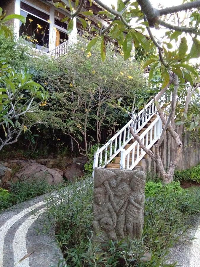 Stairway To Heaven Bungalows And Restaurant アメッド 部屋 写真